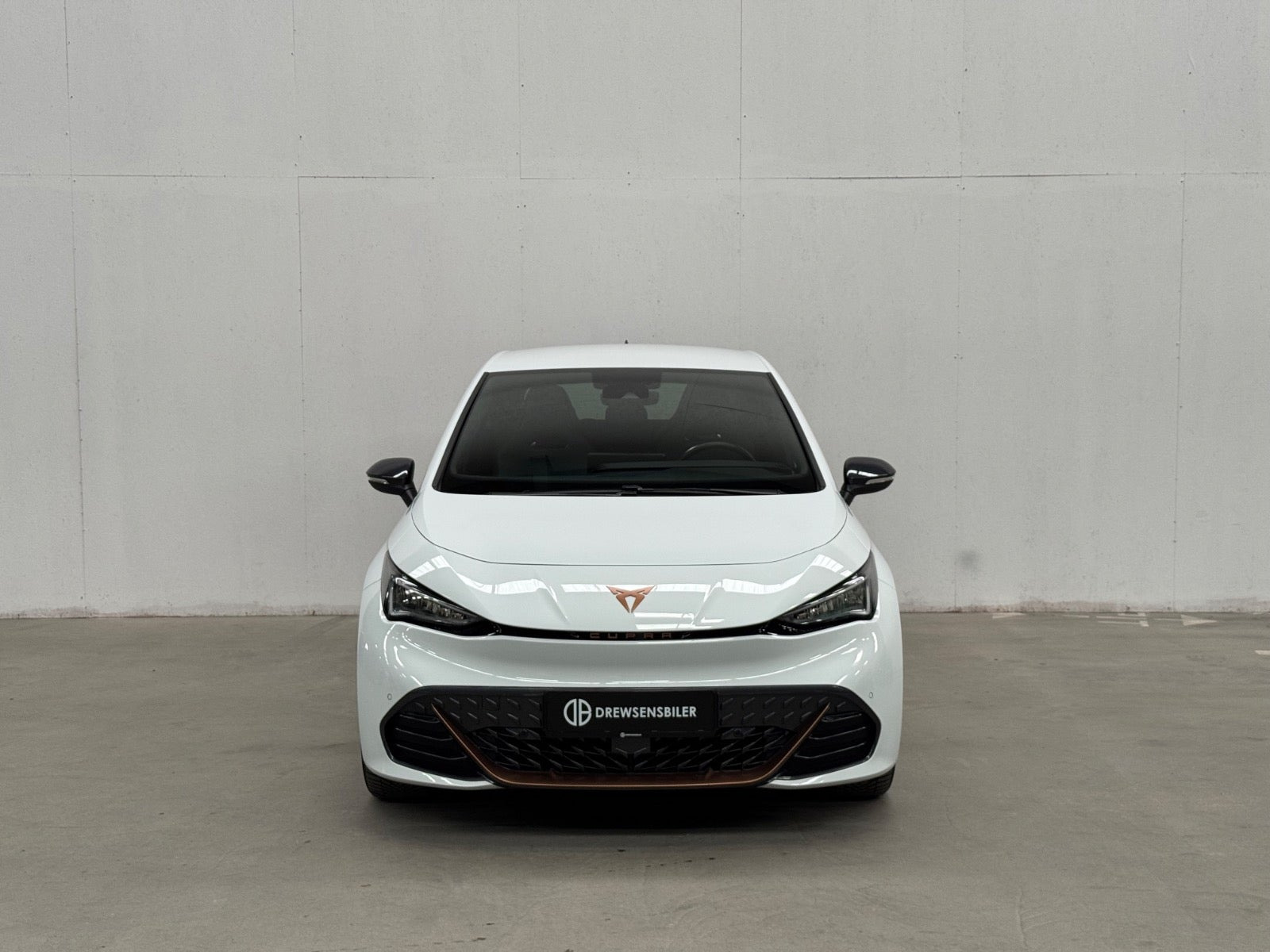 Hvid Cupra Born fra 2024
