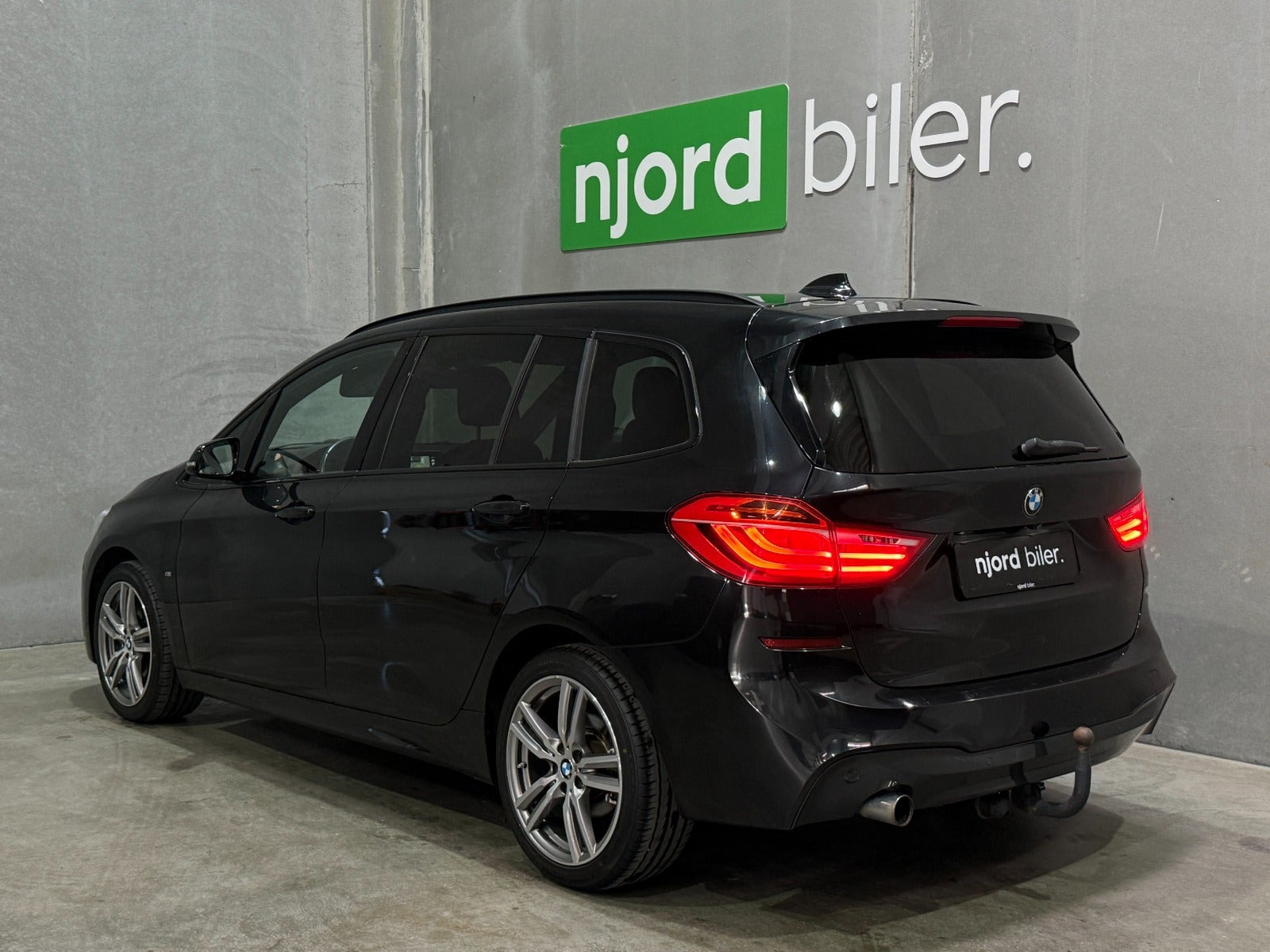 undefined BMW 218d fra 2017