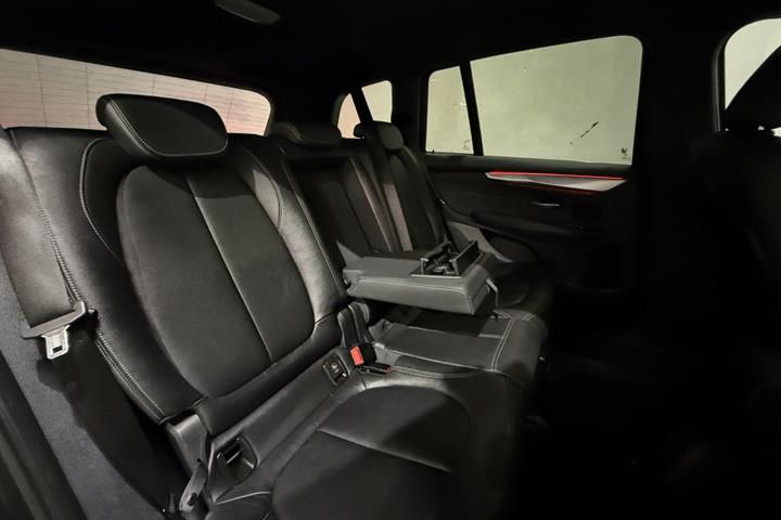 undefined BMW 218d fra 2017