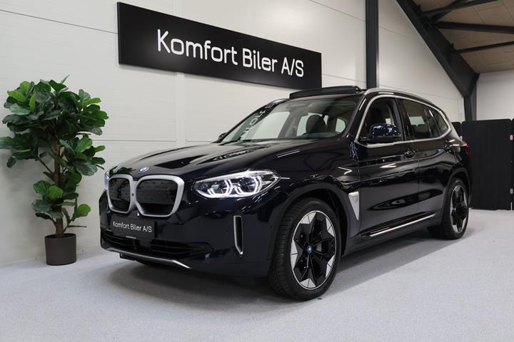 Sort BMW iX3 fra 2021