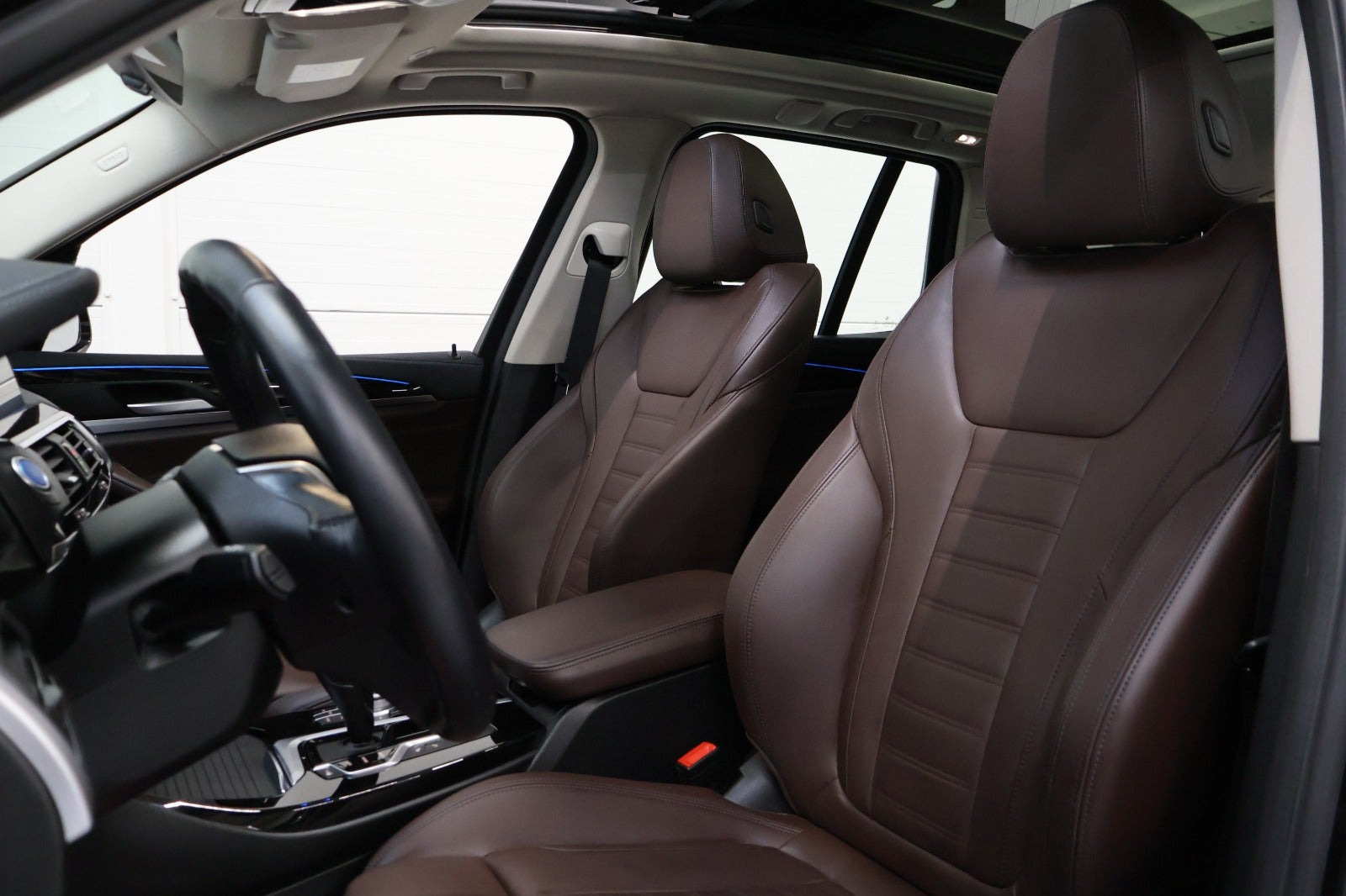 Sort BMW iX3 fra 2021