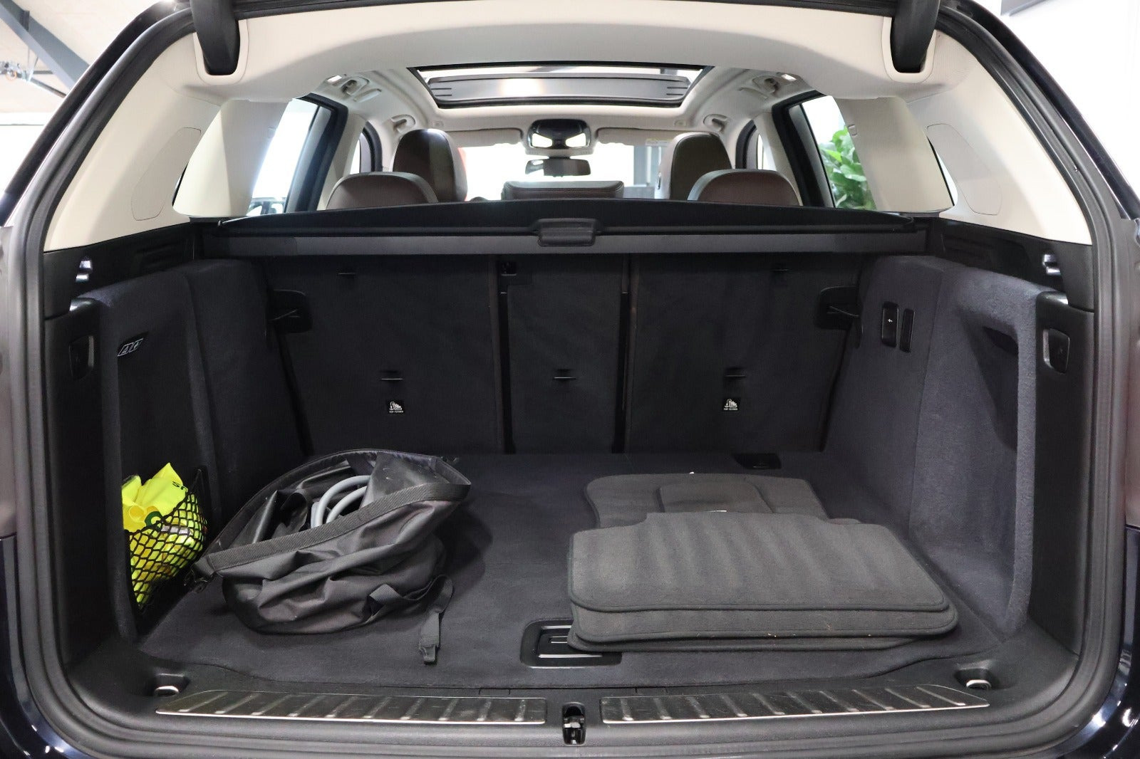 Sort BMW iX3 fra 2021