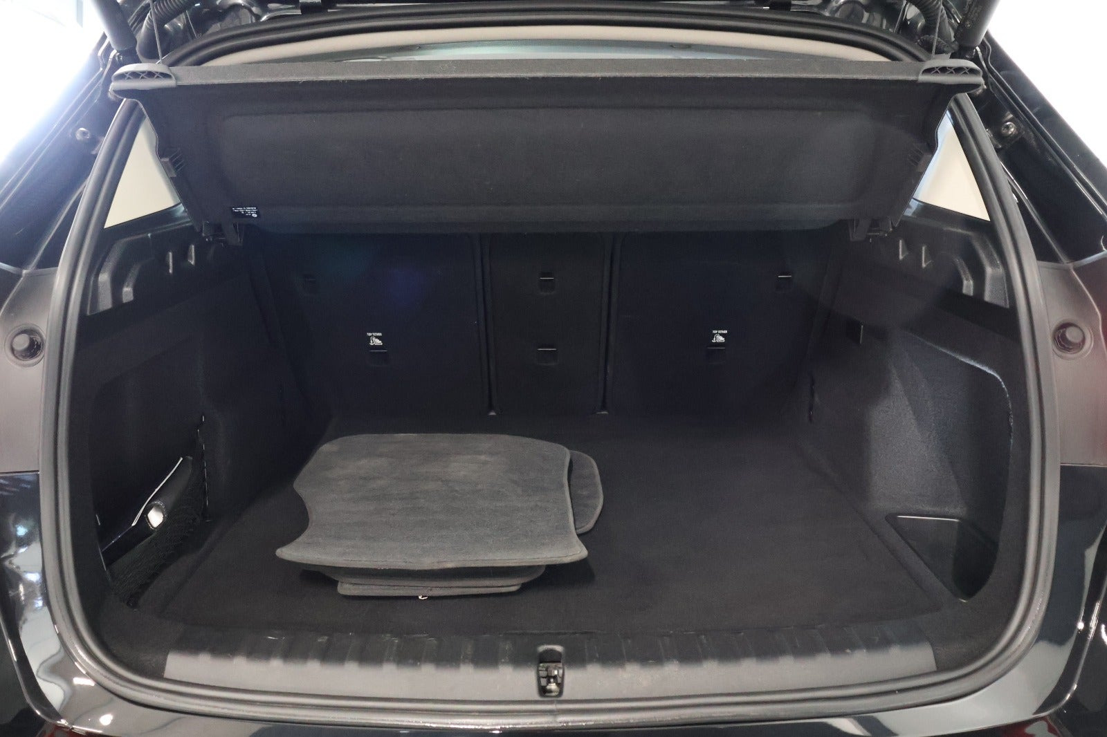 Sort BMW iX1 fra 2023