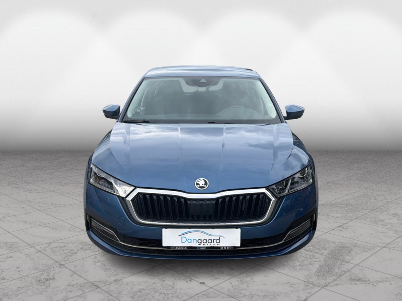 Blå Skoda Octavia fra 2021