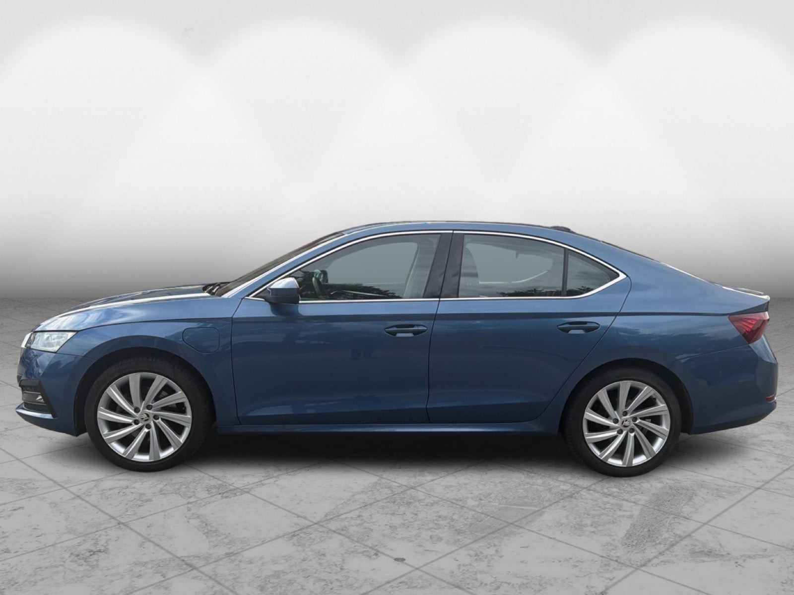 Blå Skoda Octavia fra 2021