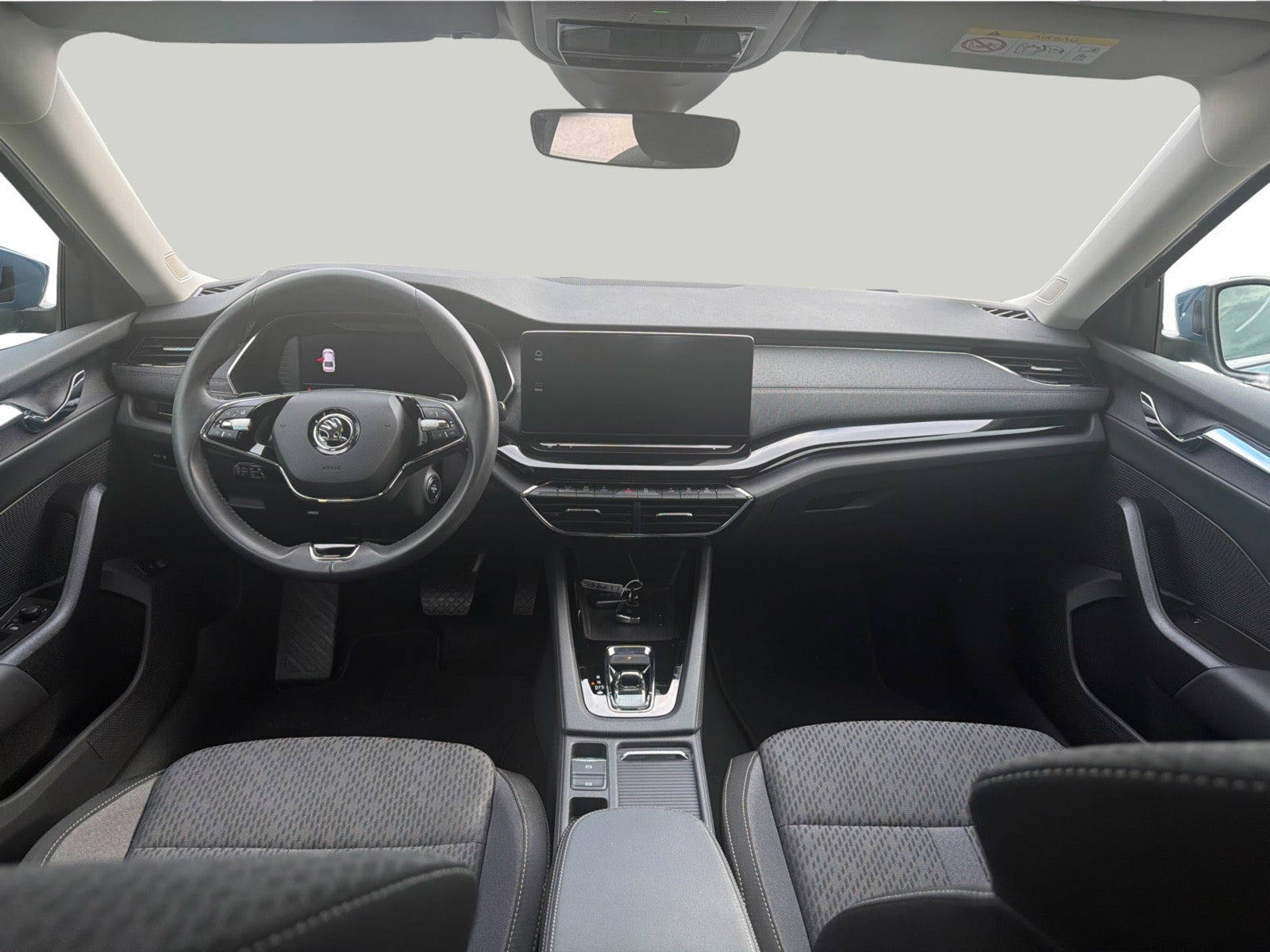 Blå Skoda Octavia fra 2021