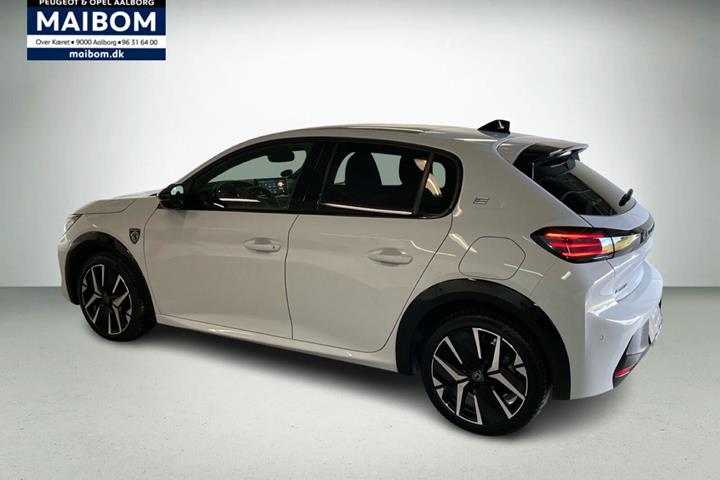 Hvid Peugeot e-208 fra 2025