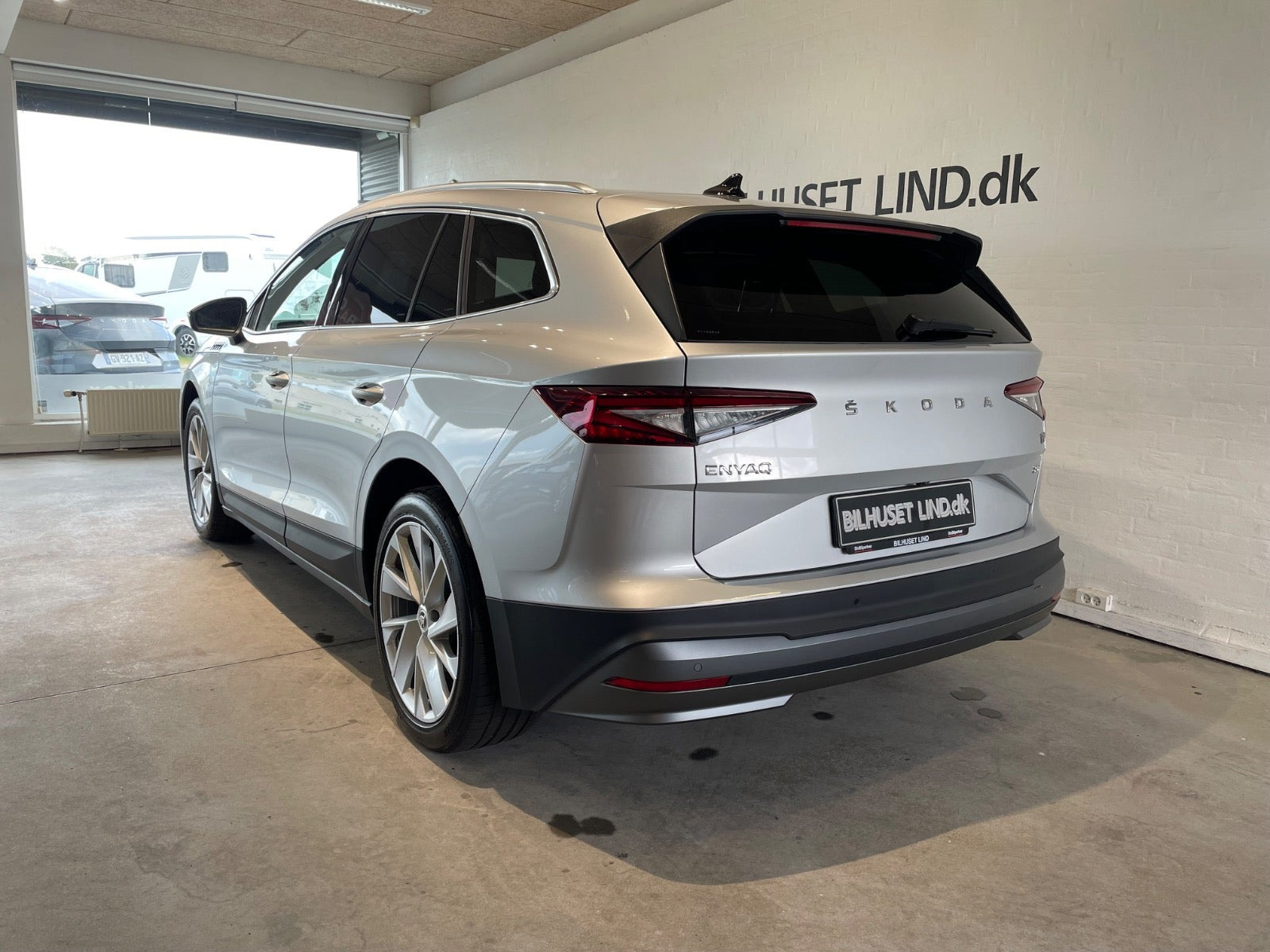 Sølv Skoda Enyaq fra 2023