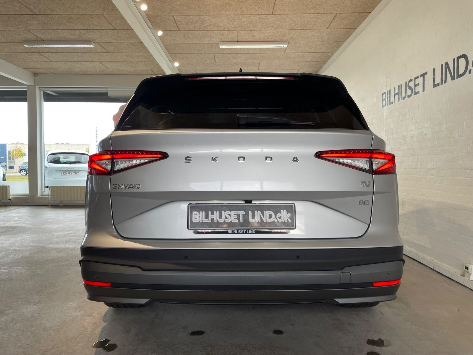 Sølv Skoda Enyaq fra 2023