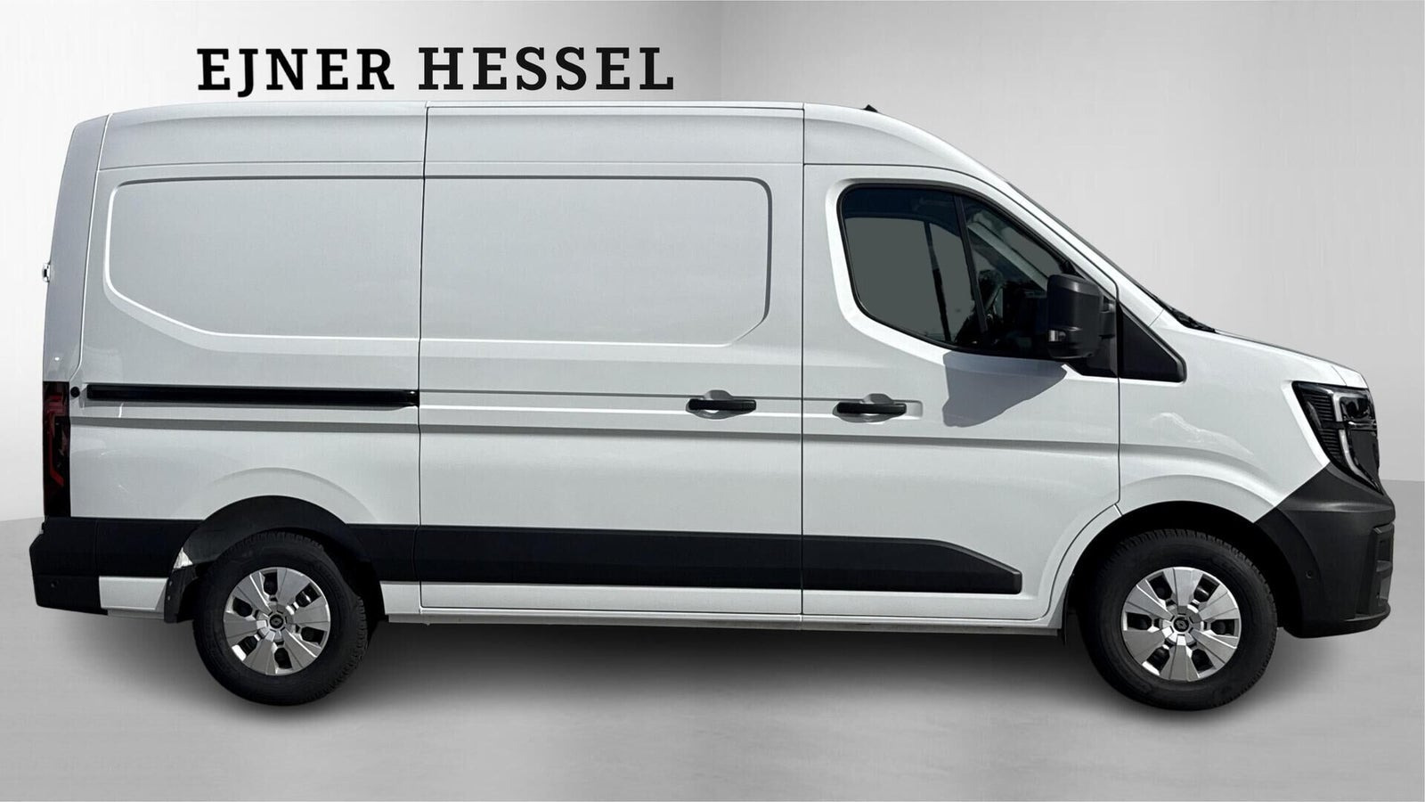 Hvid Renault Master V T33 fra 2025
