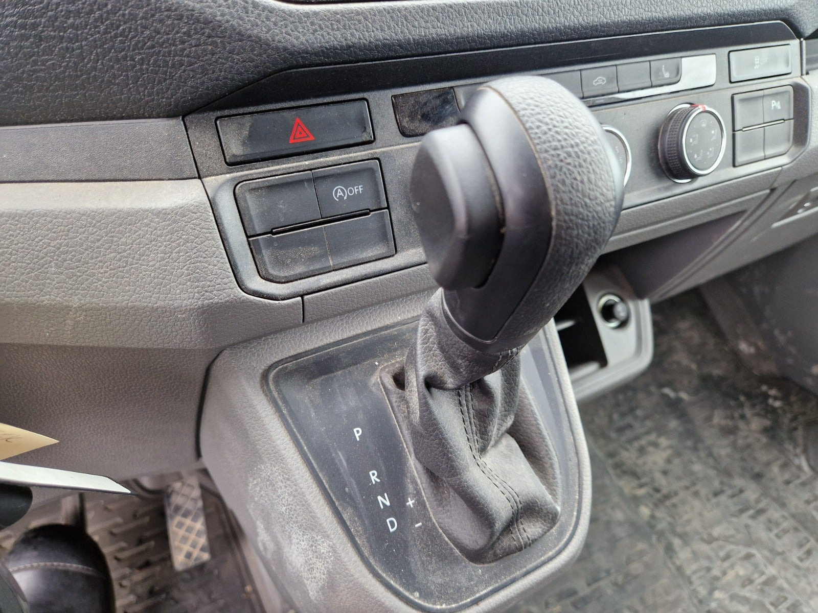 undefined VW Crafter 35 fra 2024