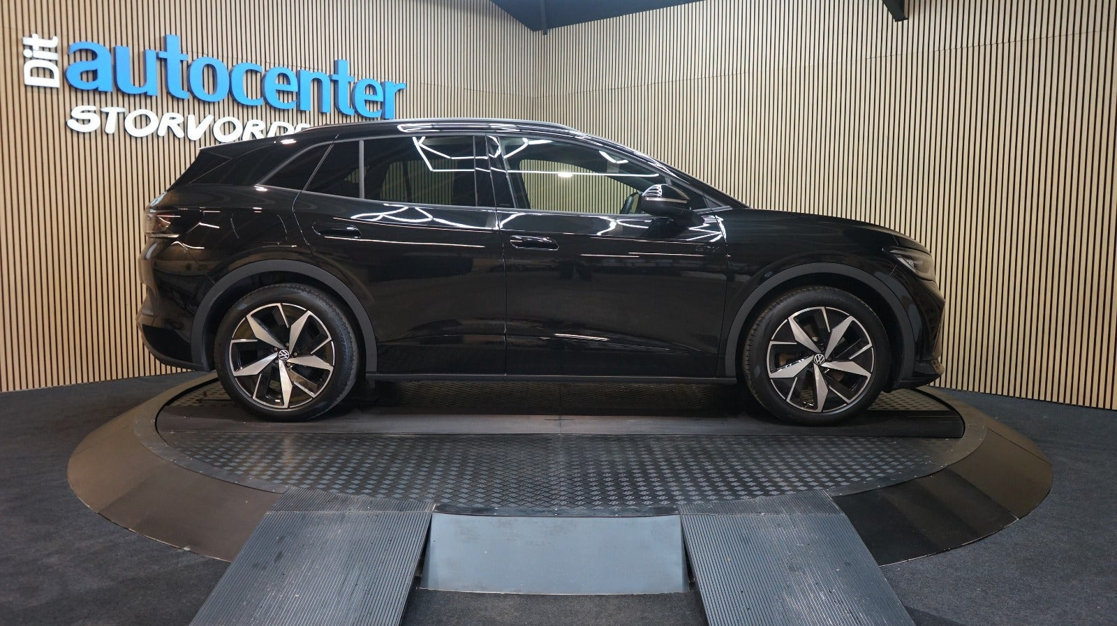 Sort VW ID.4 fra 2023