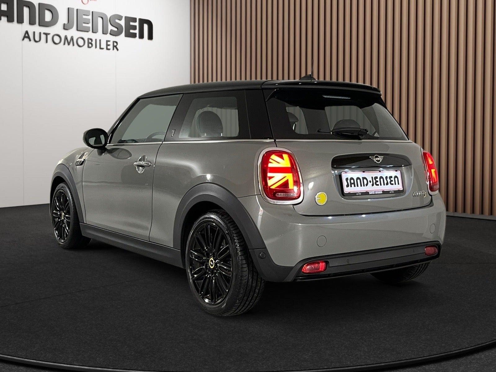 Grå Mini Cooper SE fra 2021
