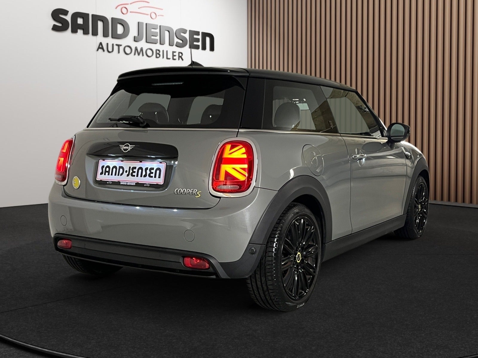 Grå Mini Cooper SE fra 2021