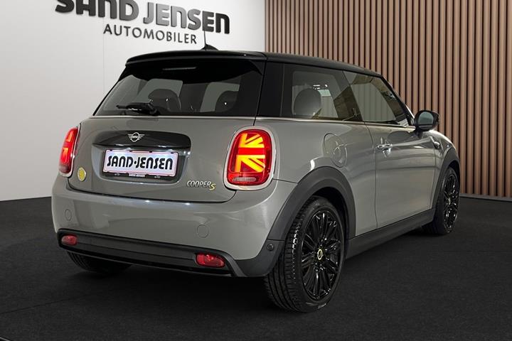 Grå Mini Cooper SE fra 2021