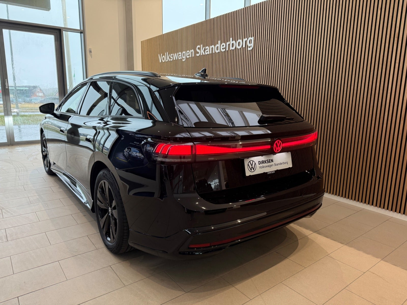 Sort VW ID.7 fra 2025