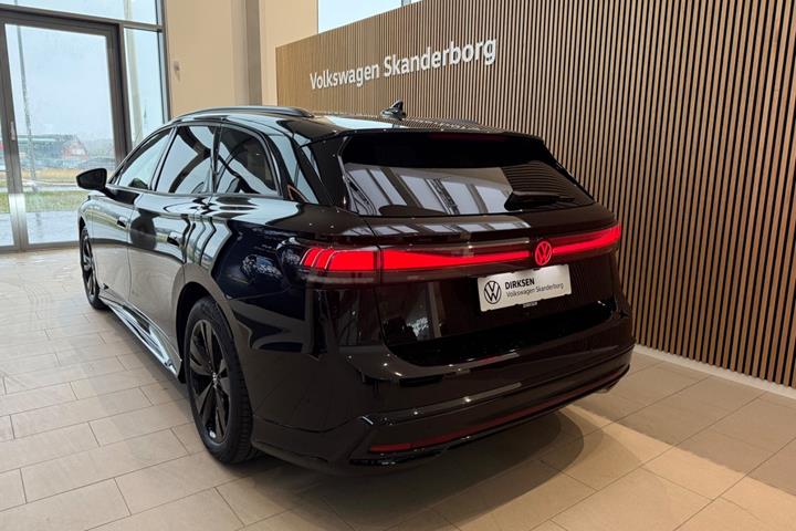 Sort VW ID.7 fra 2025