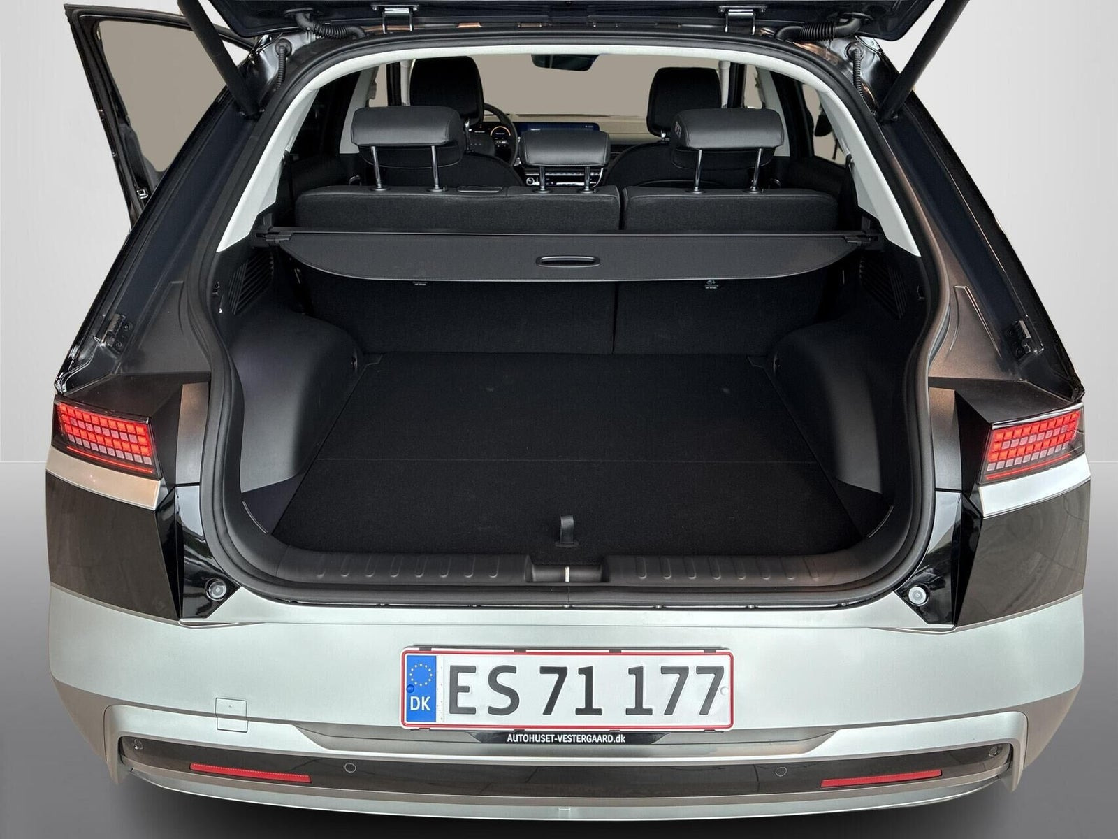 Sort Hyundai Ioniq 5 fra 2026