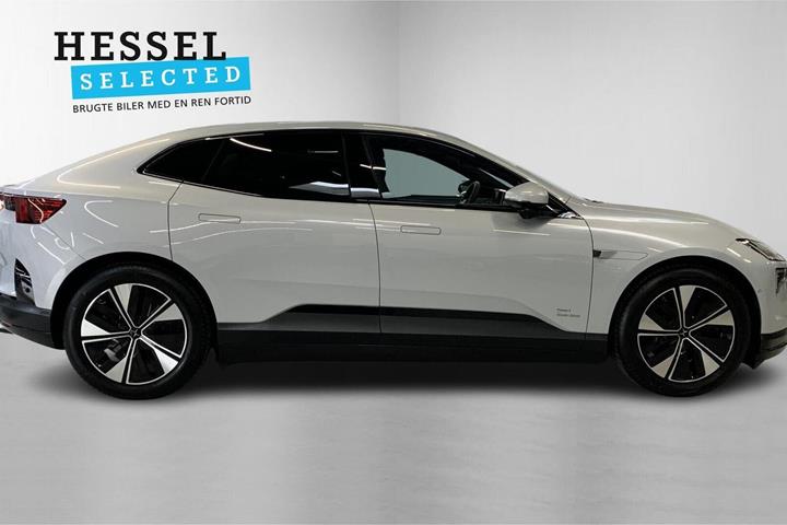 Hvid Polestar 4 fra 2026