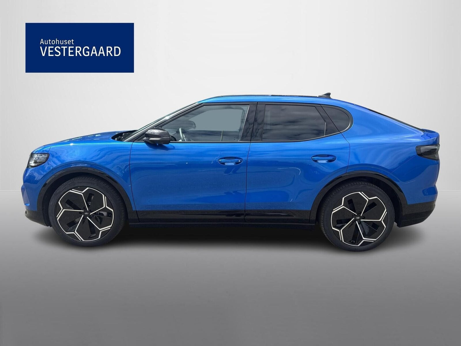 Blå Ford Capri fra 2025