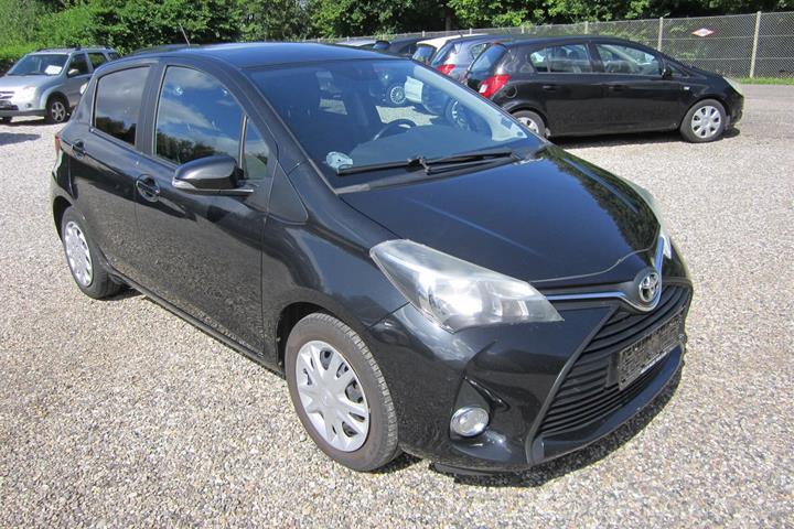 undefined Toyota Yaris fra 2015