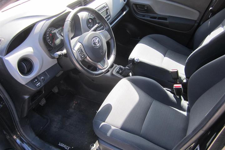 undefined Toyota Yaris fra 2015