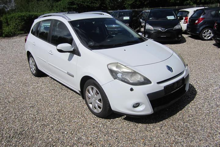 Hvid Renault Clio fra 2012