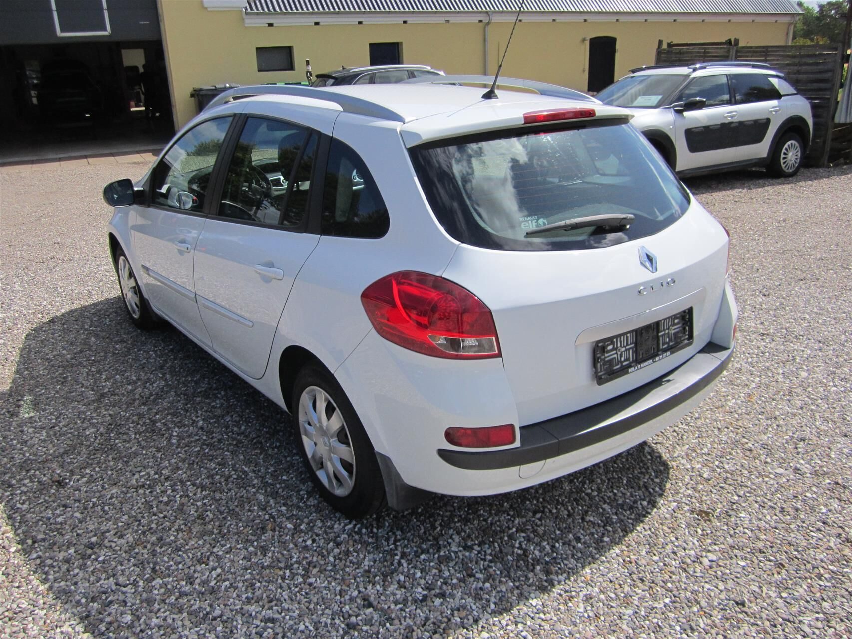Hvid Renault Clio fra 2012
