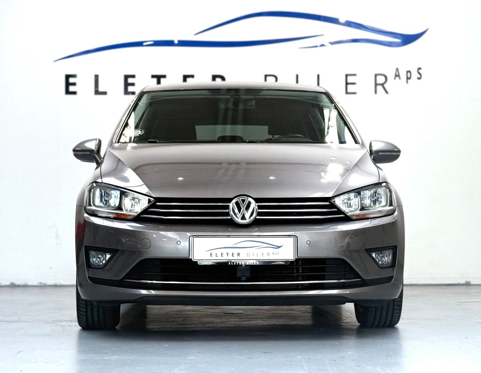 Sort VW Golf Sportsvan fra 2016