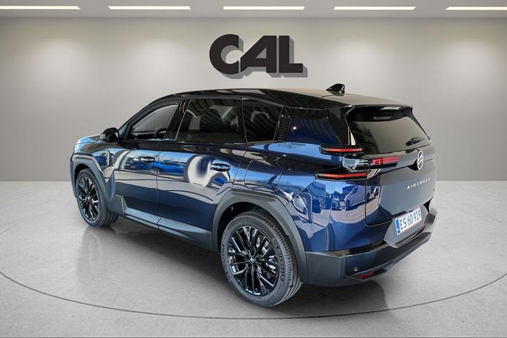 Blå Citroën ë-C5 Aircross fra 2026