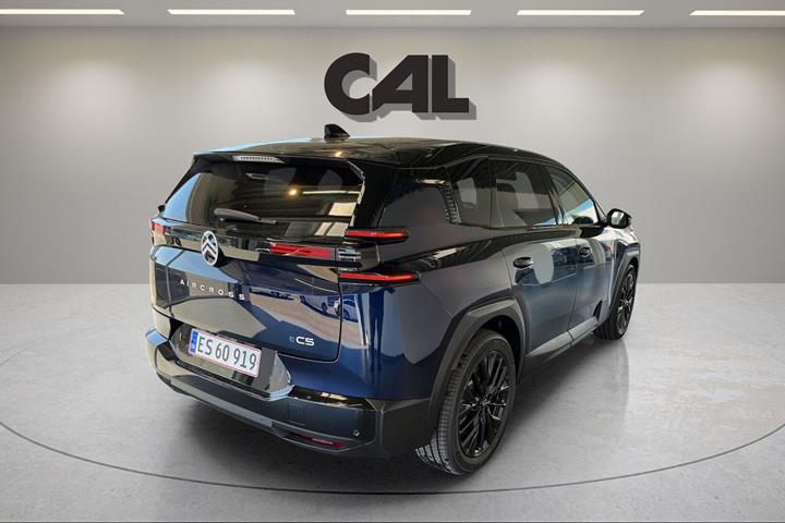 Blå Citroën ë-C5 Aircross fra 2026