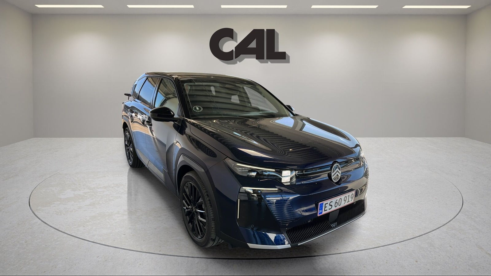 Blå Citroën ë-C5 Aircross fra 2026
