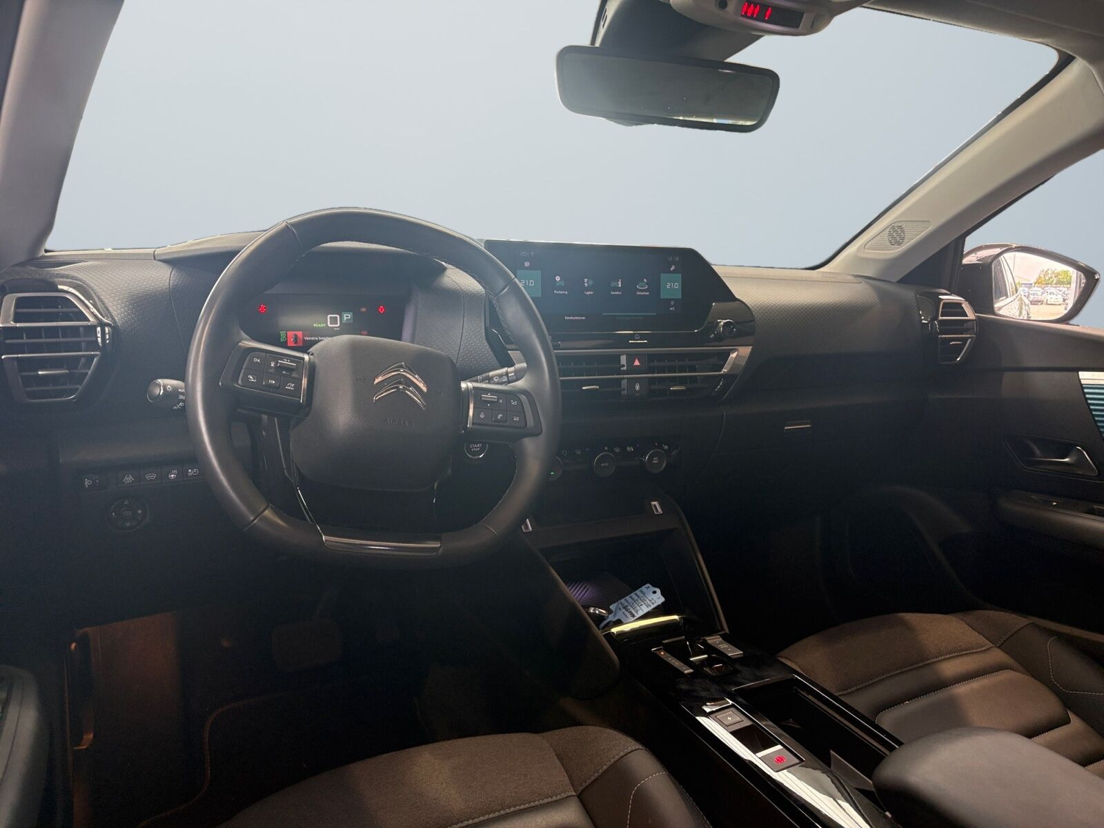 Beige Citroën ë-C4 fra 2022