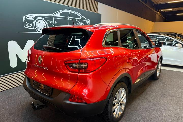 Rød Renault Kadjar fra 2016