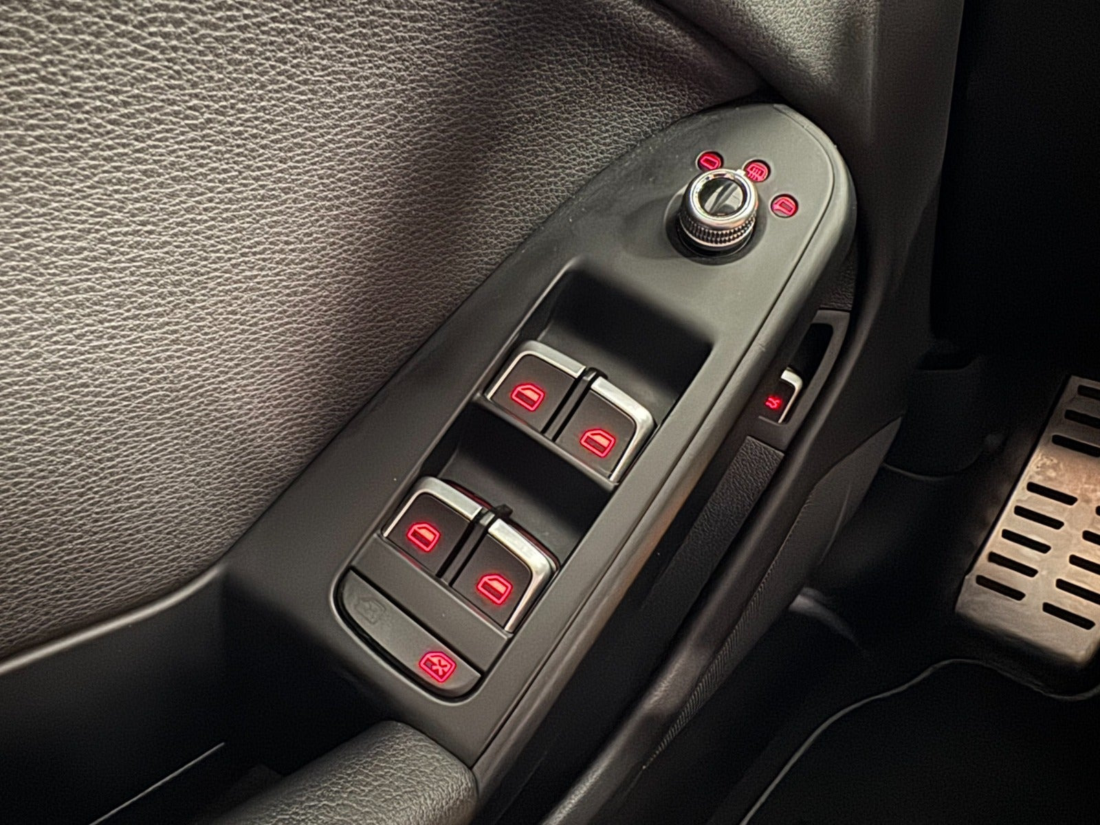 Hvid Audi A4 fra 2015