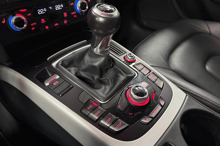 Hvid Audi A4 fra 2015