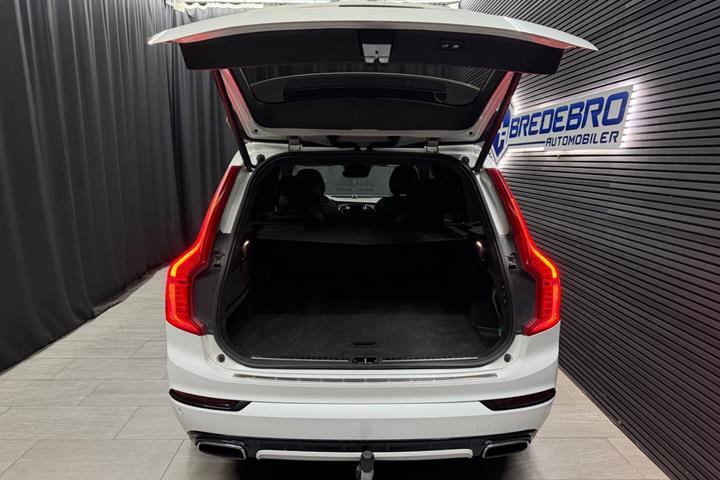 Hvid Volvo XC90 fra 2016