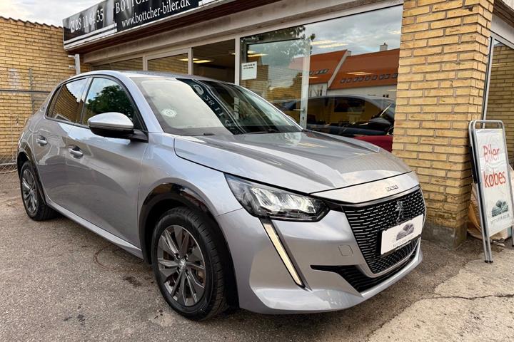 Sølv Peugeot e-208 fra 2021