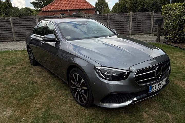 undefined Mercedes E300 e fra 2023
