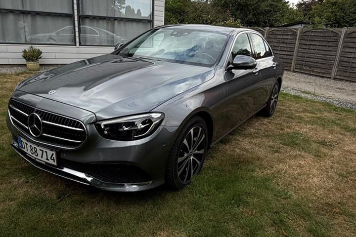undefined Mercedes E300 e fra 2023