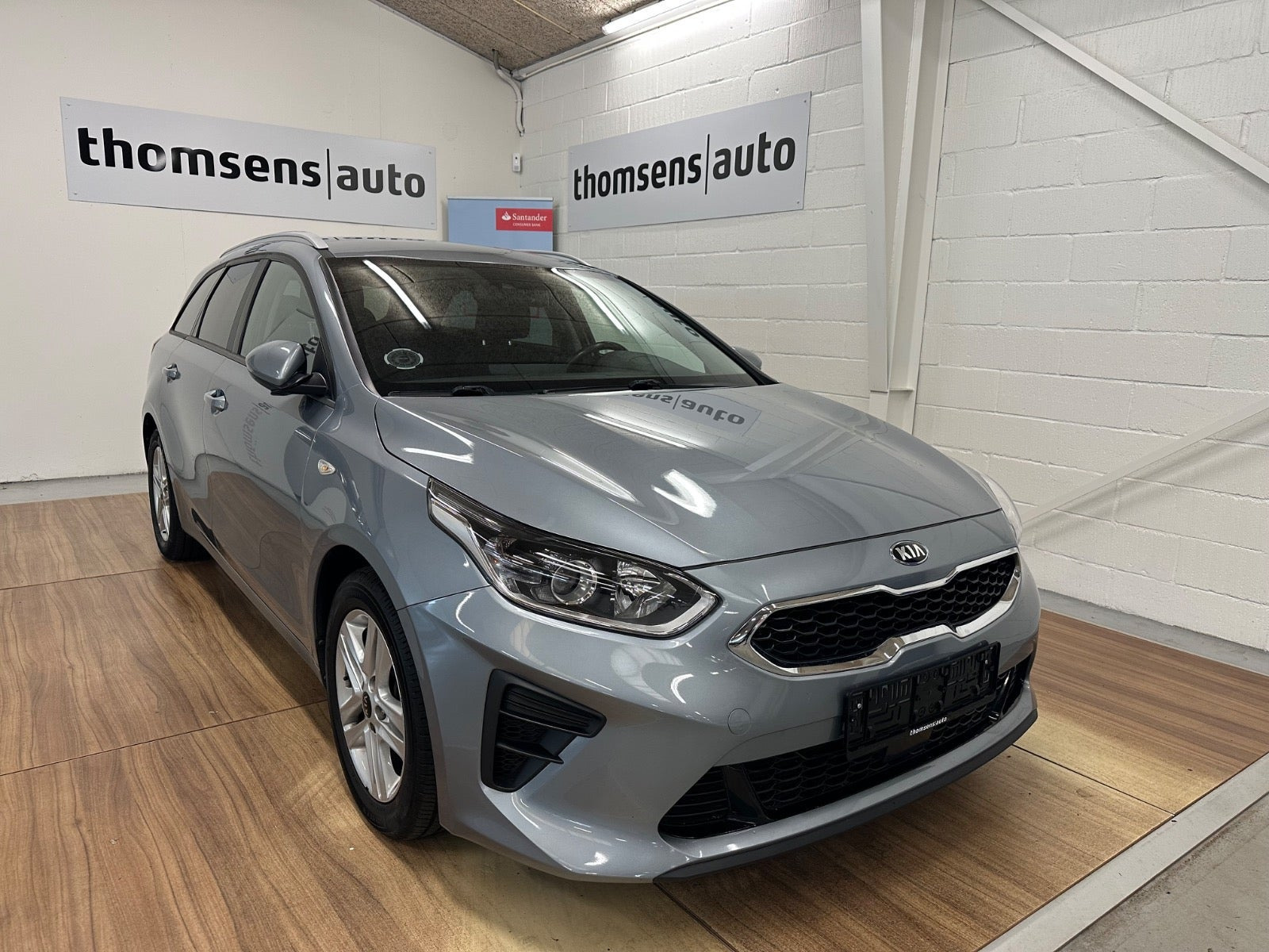 Sølv Kia Ceed fra 2021