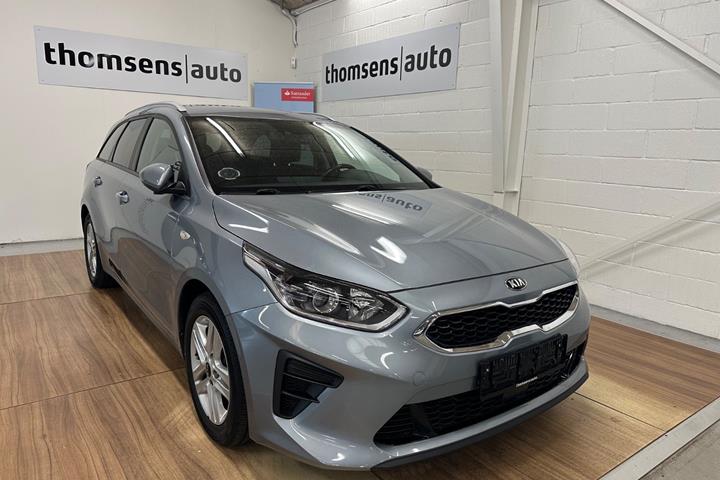 Sølv Kia Ceed fra 2021