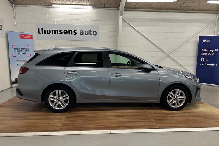 Sølv Kia Ceed fra 2021