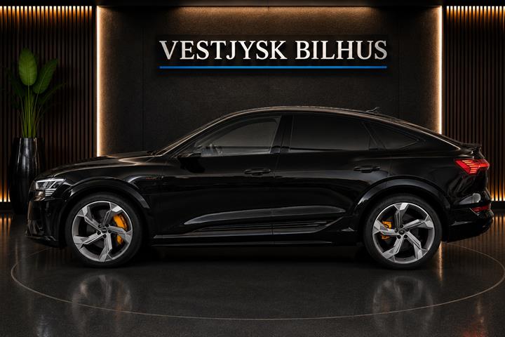 Sort Audi e-tron S fra 2022