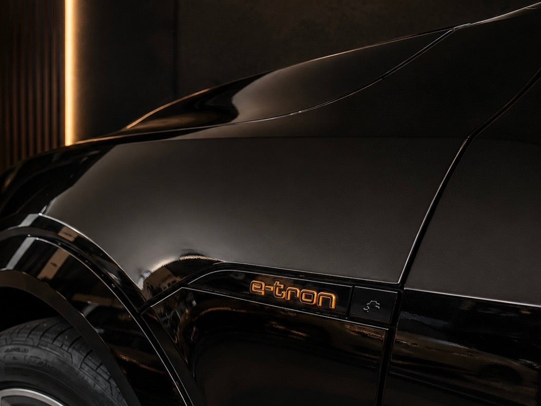 Sort Audi e-tron S fra 2022