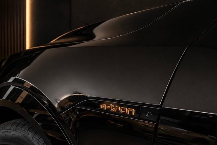 Sort Audi e-tron S fra 2022
