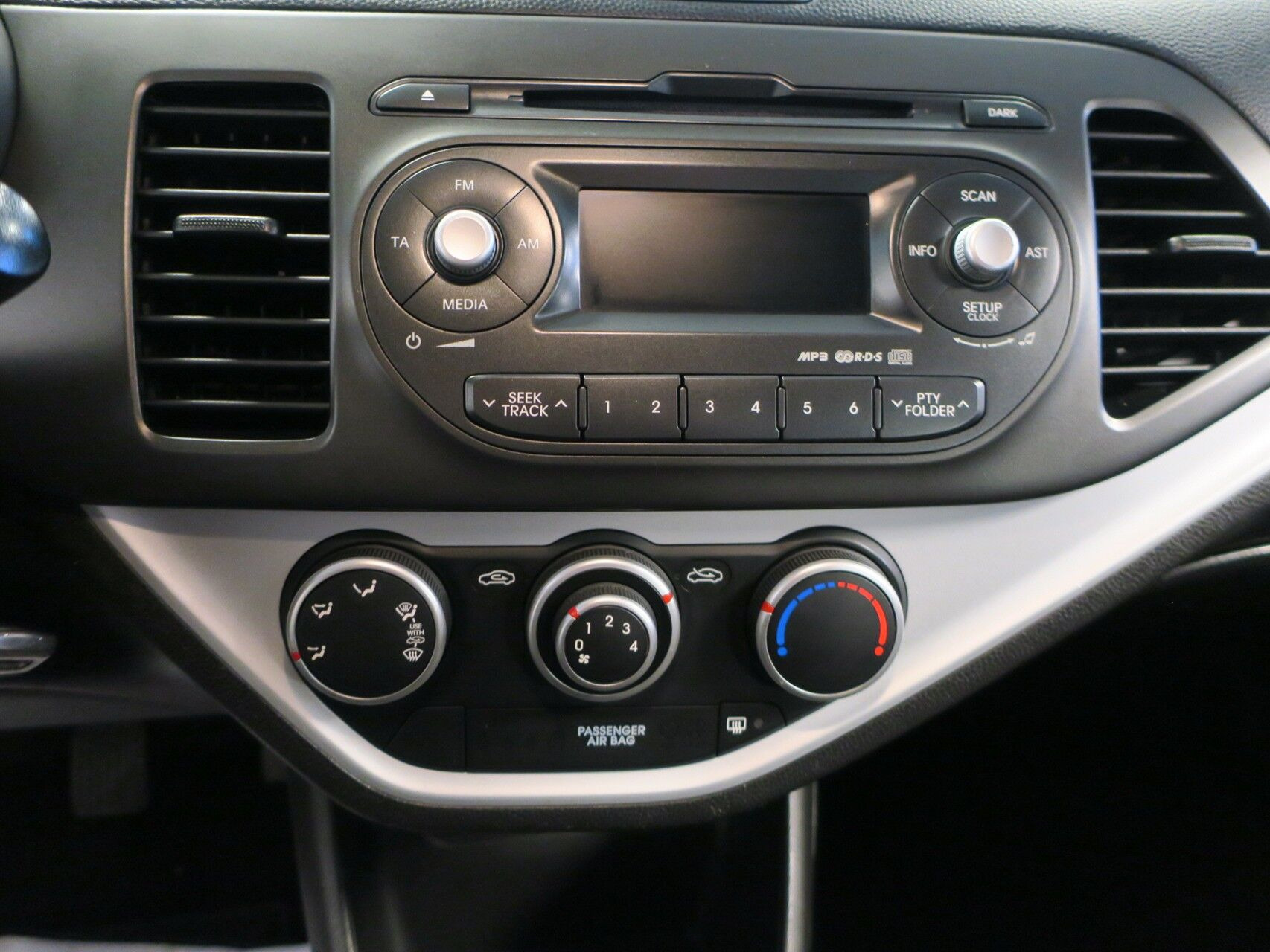 Sort Kia Picanto fra 2014