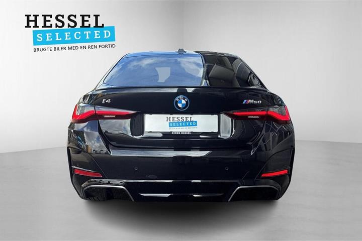 Sort BMW i4 fra 2025