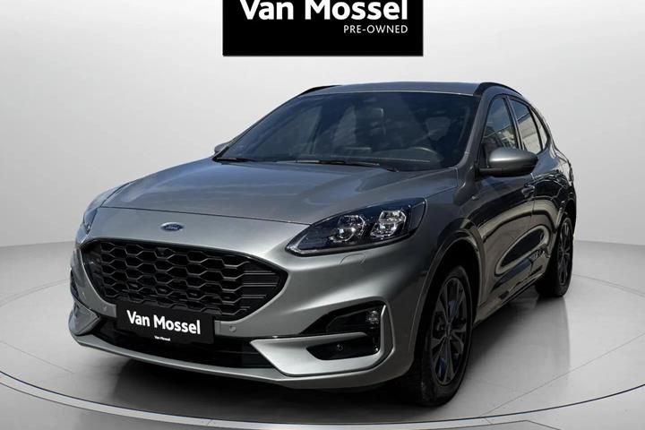 Grå Ford Kuga fra 2020
