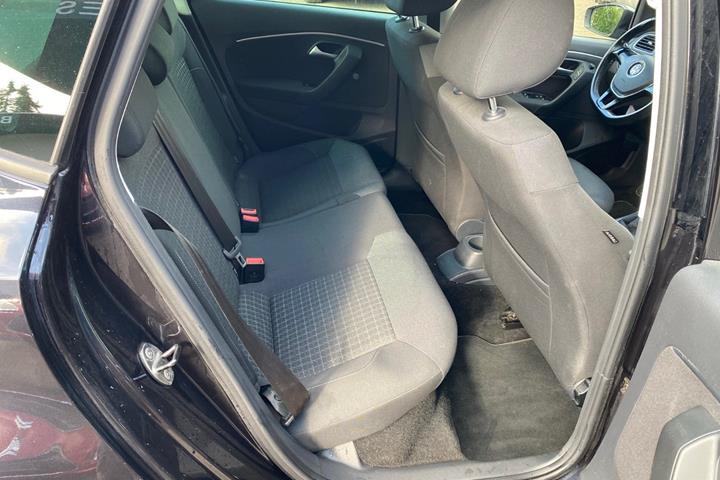 Sort VW Polo fra 2015
